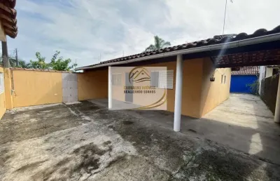 Casa isolada lado praia 600 metros do mar com espaço para piscina em itanhaém!