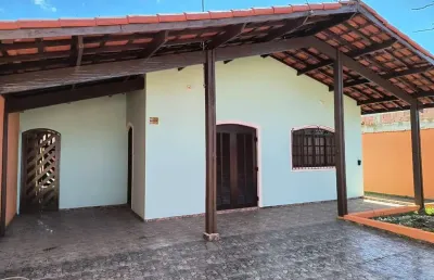 Casa isolada lado praia recem reformada para venda em itanhaém!!