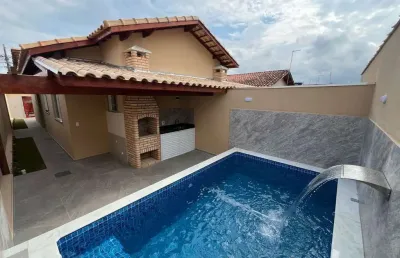 Super oportunidade lado praia 1200mts do mar com piscina e churrasqueira!!