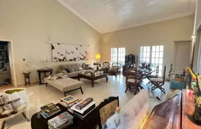 Casa com 3 quartos à venda na avenida vasco massafeli, 3680, jardim maria tereza, cotia, 270 m2 por r$ 1.500.000