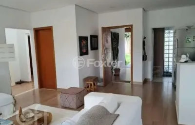 Casa em condomínio fechado com 3 quartos à venda na rua itapemirim, 1520, granja carneiro viana, cotia, 200 m2 por r$ 900.000