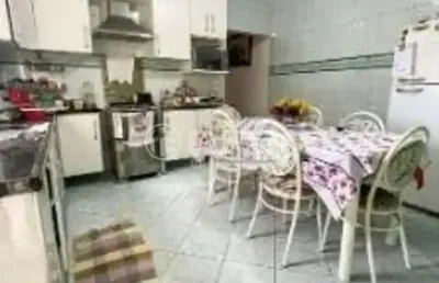 Casa com 3 quartos à venda na rua alfonso de albuquerque, 987, jardim das imbuias, são paulo, 250 m2 por r$ 670.000
