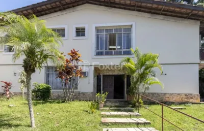 Casa com 8 quartos à venda na avenida amarilis, 180, cidade jardim, são paulo, 370 m2 por r$ 3.800.000