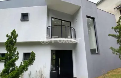 Casa em condomínio fechado com 3 quartos à venda na rua pau brasil, 12, transurb, itapevi, 292 m2 por r$ 1.600.000