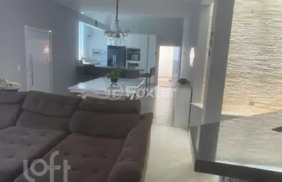 Casa em condomínio fechado com 3 quartos à venda na rua pasteur, 400, parque das rosas, cotia, 1200 m2 por r$ 1.200.000