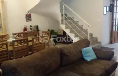 Casa em condomínio fechado com 3 quartos à venda na estrada municipal walter steurer, 317, chácara pavoeiro, cotia, 200 m2 por r$ 773.800