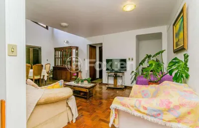 Casa com 4 quartos à venda na rua pedro souza, 156, partenon, porto alegre, 348 m2 por r$ 800.000