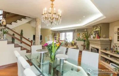 Casa em condomínio fechado com 6 quartos à venda na rua gustavo schmidt, 277, três figueiras, porto alegre, 445 m2 por r$ 3.000.000
