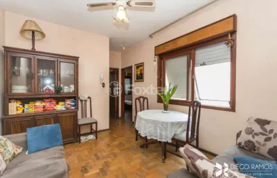 Apartamento com 2 quartos à venda na avenida benjamin constant, 373, são joão, porto alegre, 52 m2 por r$ 180.000