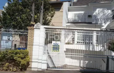 Casa com 6 quartos à venda na rua doutor pitrez, 536, ipanema, porto alegre, 500 m2 por r$ 1.350.000