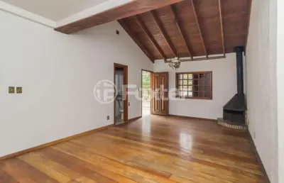 Casa com 3 quartos à venda na rua octávio de souza, 1005, nonoai, porto alegre, 252 m2 por r$ 560.500