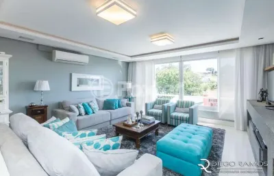 Casa com 3 quartos à venda na rua professor ulisses cabral, 34, chácara das pedras, porto alegre, 248 m2 por r$ 1.980.000