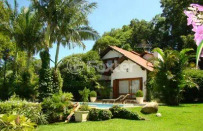 Casa com 4 quartos à venda na rua pareci, 40, vila assunção, porto alegre, 700 m2 por r$ 4.239.001