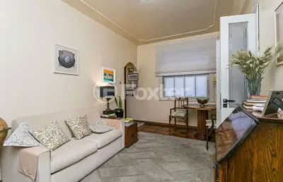 Apartamento com 2 quartos à venda na rua jerônimo coelho, 95, centro histórico, porto alegre, 74 m2 por r$ 305.000