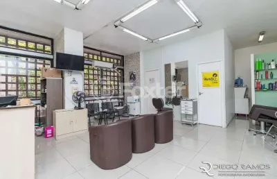 Sala comercial com 1 sala à venda na avenida senador salgado filho, 135, centro histórico, porto alegre, 46 m2 por r$ 220.000