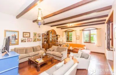 Casa com 3 quartos à venda na rua ney messias, 50, jardim do salso, porto alegre, 230 m2 por r$ 880.000