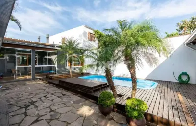 Casa com 2 quartos à venda na rua hiroshima, 30, lomba do pinheiro, porto alegre, 145 m2 por r$ 750.000
