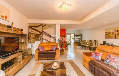 Casa com 3 quartos à venda na rua canísio binsfeld, 371, hípica, porto alegre, 170 m2 por r$ 710.000