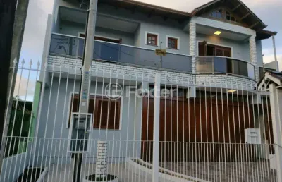 Casa com 3 quartos à venda na rua oscar ferreira, 250, rubem berta, porto alegre, 310 m2 por r$ 680.000