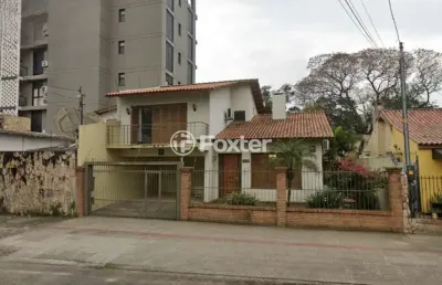 Casa com 4 quartos à venda na rua doutor maia, 2449, centro, uruguaiana, 175 m2 por r$ 1.450.000