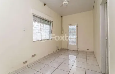 Casa com 3 quartos à venda na rua bartolomeu dias, 180, jardim itu sabará, porto alegre, 150 m2 por r$ 470.000
