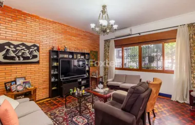 Casa com 3 quartos à venda na rua miguel couto, 610, menino deus, porto alegre, 240 m2 por r$ 1.000.000