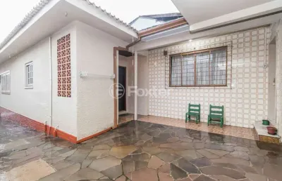 Casa com 2 quartos à venda na avenida benno mentz, 1707, vila ipiranga, porto alegre, 128 m2 por r$ 534.000