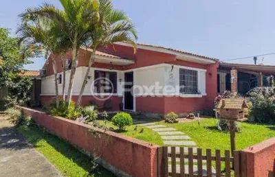 Casa com 3 quartos à venda na rua pedro faria, 240, hípica, porto alegre, 60 m2 por r$ 320.000