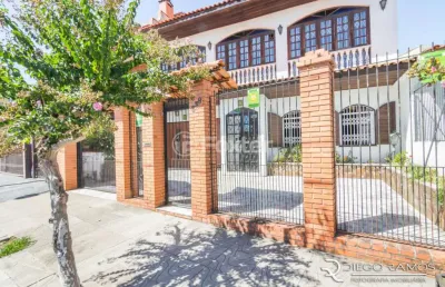 Casa com 5 quartos à venda na travessa kuluene, 399, coronel aparício borges, porto alegre, 386 m2 por r$ 800.000