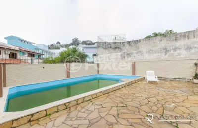 Casa com 4 quartos à venda na rua fernando osório, 440, teresópolis, porto alegre, 400 m2 por r$ 997.500