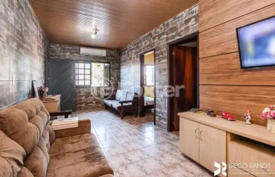 Casa com 4 quartos à venda na avenida vinte e um de abril, 1062, sarandi, porto alegre, 200 m2 por r$ 350.000