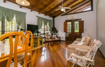 Casa com 3 quartos à venda na rua emílio dimari, 65, ponta grossa, porto alegre, 180 m2 por r$ 712.500