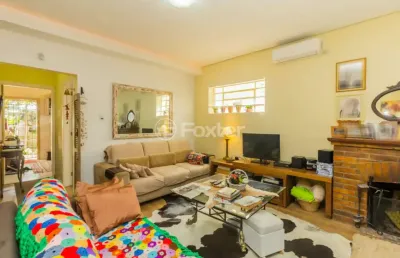 Casa com 2 quartos à venda na rua doutor possidônio cunha, 250, vila assunção, porto alegre, 90 m2 por r$ 960.000