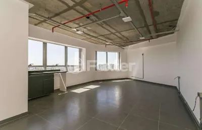 Sala comercial com 1 sala à venda na avenida doutor nilo peçanha, 3245, chácara das pedras, porto alegre, 43 m2 por r$ 608.000