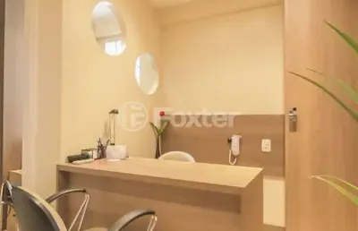 Sala comercial com 3 salas à venda na avenida cristóvão colombo, 2156, floresta, porto alegre, 42 m2 por r$ 139.000