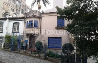 Casa com 3 quartos à venda na avenida taquara, 20, petrópolis, porto alegre, 221 m2 por r$ 1.050.000