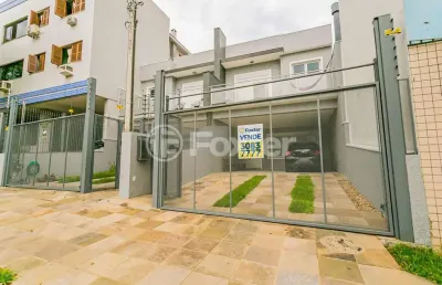 Casa com 3 quartos à venda na rua dona adda mascarenhas de moraes, 1305, jardim itu sabará, porto alegre, 169 m2 por r$ 1.330.000