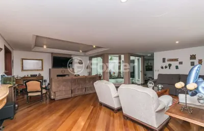 Casa com 4 quartos à venda na rua miracema, 272, chácara das pedras, porto alegre, 378 m2 por r$ 1.596.000
