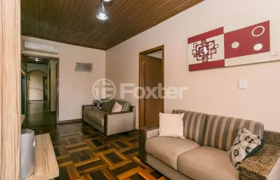 Casa com 3 quartos à venda na rua adroaldo novo correa, 195, cavalhada, porto alegre, 238 m2 por r$ 600.000