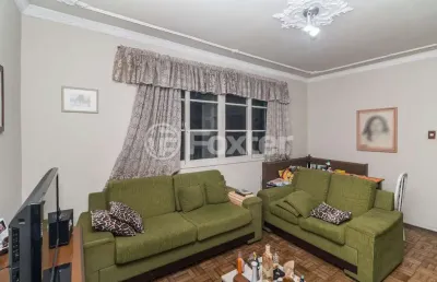 Apartamento com 3 quartos à venda na rua riachuelo, 1290, centro histórico, porto alegre, 76 m2 por r$ 332.500