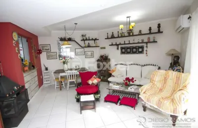 Casa em condomínio fechado com 3 quartos à venda na rua padre joão batista reus, 1276, vila conceição, porto alegre, 177 m2 por r$ 650.000