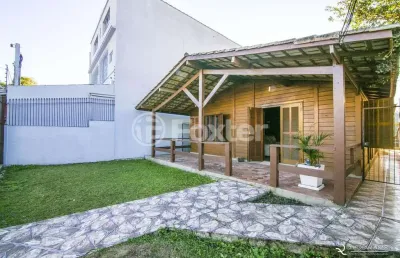 Casa com 3 quartos à venda na travessa fortaleza, 15, nonoai, porto alegre, 150 m2 por r$ 550.000