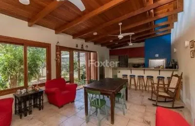 Casa com 4 quartos à venda na rua maestro mendanha, 217, santana, porto alegre, 242 m2 por r$ 1.350.000