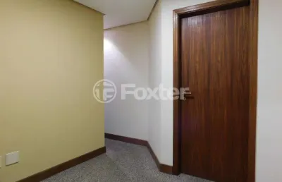 Sala comercial com 2 salas à venda na avenida carlos gomes, 1610, três figueiras, porto alegre, 51 m2 por r$ 380.000