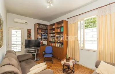 Casa com 4 quartos à venda na avenida guido mondin, 757, são geraldo, porto alegre, 321 m2 por r$ 1.400.000