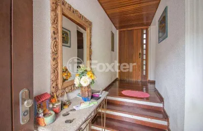 Casa com 4 quartos à venda na rua miguel tostes, 806, rio branco, porto alegre, 280 m2 por r$ 1.700.000