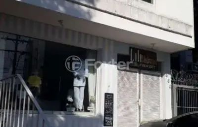 Casa com 4 quartos à venda na rua silveiro, 380, menino deus, porto alegre, 250 m2 por r$ 728.000