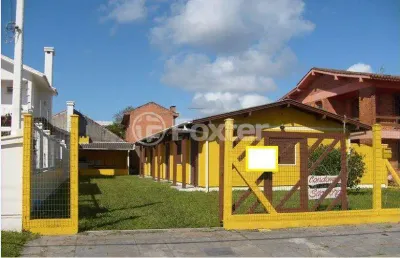 Casa com 6 quartos à venda na rua atlântica, 2479, centro, tramandaí, 200 m2 por r$ 550.000