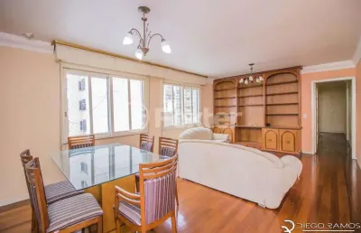 Apartamento com 3 quartos à venda na avenida independência, 680, independência, porto alegre, 133 m2 por r$ 800.000