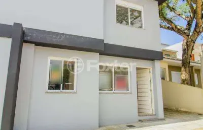 Casa com 3 quartos à venda na rua helio felix frey, 114, espírito santo, porto alegre, 87 m2 por r$ 430.000